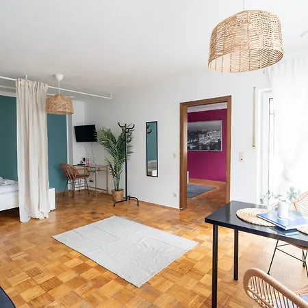 شقة Metternich Naehe Uni Und Bwzk