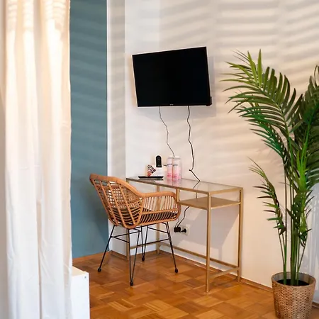 Metternich Naehe Uni Und Bwzk شقة كوبلنس